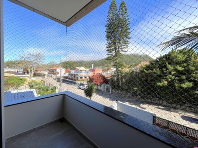 Casa para alugar com 191m², 4 quartos, 3 suítes, 2 vagas no bairro Armação em Florianópolis - Foto 6