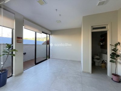 Casa para alugar com 191m², 4 quartos, 3 suítes, 2 vagas no bairro Armação em Florianópolis - Foto 24