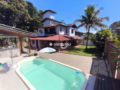 Casa para alugar com 135m², 3 quartos, 1 suíte, 4 vagas no bairro Rio Tavares em Florianópolis - Foto 31