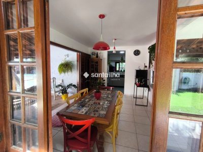 Casa para alugar com 135m², 3 quartos, 1 suíte, 4 vagas no bairro Rio Tavares em Florianópolis - Foto 5