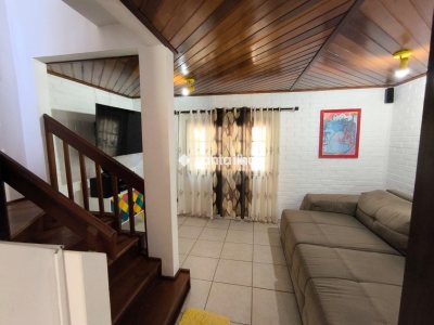 Casa para alugar com 135m², 3 quartos, 1 suíte, 4 vagas no bairro Rio Tavares em Florianópolis - Foto 12