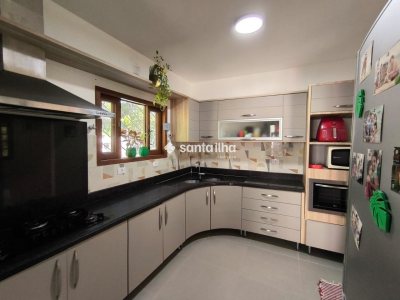 Casa para alugar com 135m², 3 quartos, 1 suíte, 4 vagas no bairro Rio Tavares em Florianópolis - Foto 9