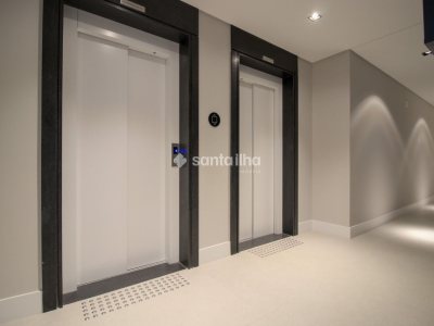 Apartamento à venda com 80m², 2 quartos, 2 suítes, 1 vaga no bairro Centro em Florianópolis - Foto 14