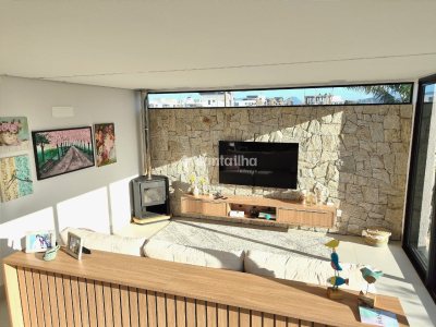 Casa à venda com 244m², 4 quartos, 1 suíte, 2 vagas no bairro Campeche em Florianópolis - Foto 7