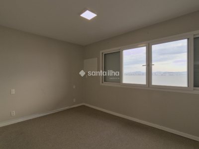 Apartamento à venda com 155m², 4 quartos, 1 suíte, 2 vagas no bairro Agronômica em Florianópolis - Foto 9