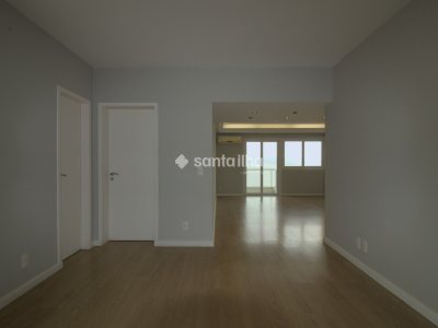 Apartamento à venda com 155m², 4 quartos, 1 suíte, 2 vagas no bairro Agronômica em Florianópolis - Foto 3