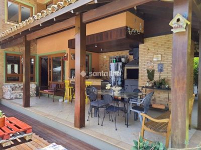 Casa à venda com 263m², 3 quartos, 1 suíte, 4 vagas no bairro Lagoa da Conceição em Florianópolis - Foto 13