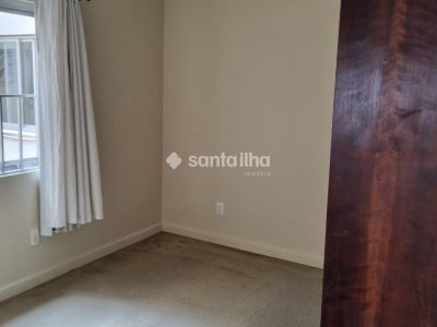 Apartamento à venda com 185m², 4 quartos, 2 suítes, 4 vagas no bairro Centro em Florianópolis - Foto 3