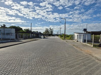 Terreno à venda com 444m², 1 vaga no bairro Carianos em Florianópolis - Foto 9