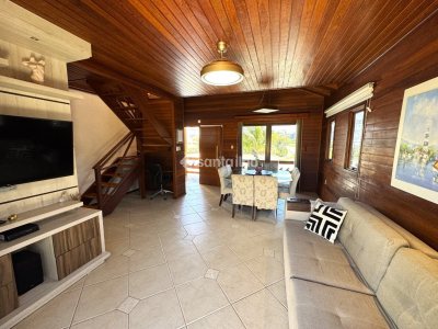 Casa para alugar ou comprar com 250m², 3 quartos, 5 vagas no bairro Campeche em Florianópolis - Foto 5