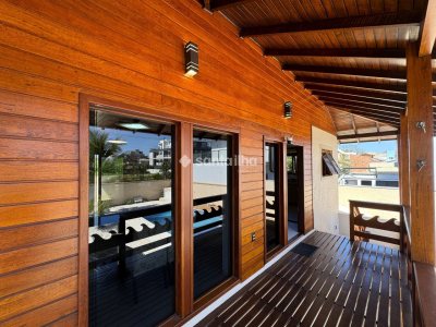Casa para alugar ou comprar com 250m², 3 quartos, 5 vagas no bairro Campeche em Florianópolis - Foto 13