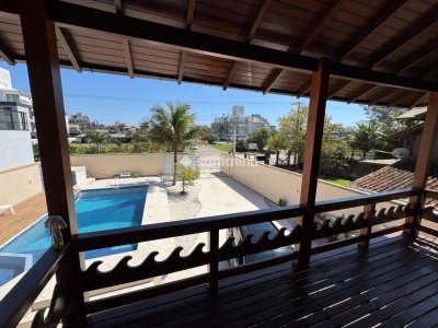 Casa para alugar ou comprar com 250m², 3 quartos, 5 vagas no bairro Campeche em Florianópolis - Foto 15
