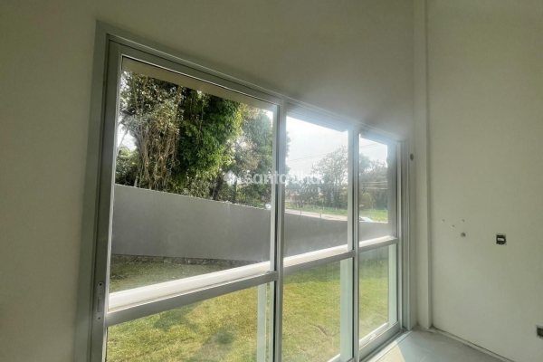 Apartamento à venda com 43m², 1 quarto, 1 suíte, 1 vaga no bairro Ribeirão da Ilha em Florianópolis