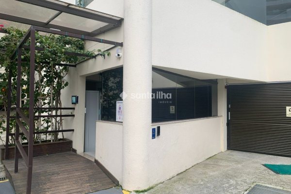 Apartamento à venda com 72m², 2 quartos, 1 suíte, 2 vagas no bairro Itacorubi em Florianópolis