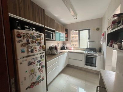 Apartamento à venda com 72m², 2 quartos, 1 suíte, 2 vagas no bairro Itacorubi em Florianópolis - Foto 8