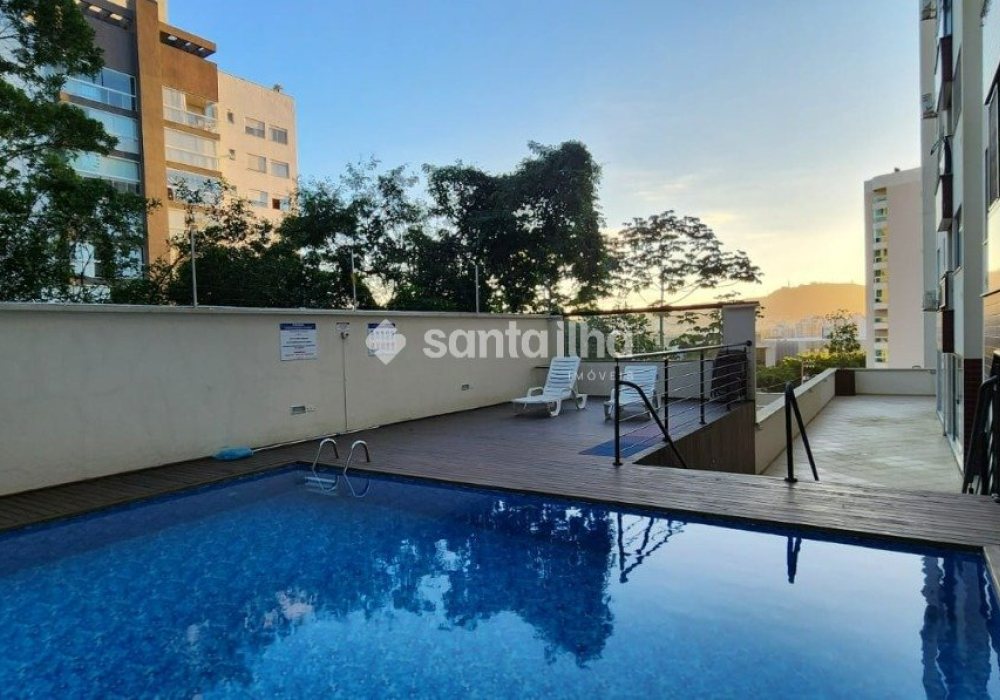 Apartamento à venda com 72m², 2 quartos, 1 suíte, 2 vagas no bairro Itacorubi em Florianópolis - Foto 1