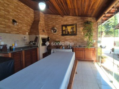 Casa à venda com 125m², 4 quartos, 1 suíte, 3 vagas no bairro Campeche em Florianópolis - Foto 26