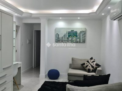Apartamento à venda com 132m², 4 quartos, 1 suíte, 1 vaga no bairro Estreito em Florianópolis - Foto 10