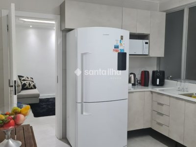 Apartamento à venda com 132m², 4 quartos, 1 suíte, 1 vaga no bairro Estreito em Florianópolis - Foto 7