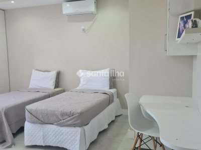Apartamento à venda com 132m², 4 quartos, 1 suíte, 1 vaga no bairro Estreito em Florianópolis - Foto 22