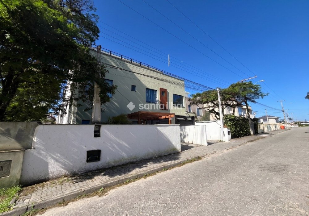 Apartamento para alugar com 36m², 1 quarto, 1 vaga no bairro Campeche em Florianópolis - Foto 1