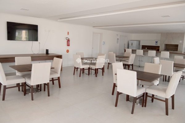 Casa em Condomínio à venda com 117m², 3 quartos, 1 suíte, 2 vagas no bairro Morro das Pedras em Florianópolis