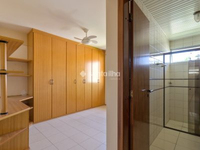 Apartamento à venda com 113m², 3 quartos, 1 suíte, 2 vagas no bairro Centro em Florianópolis - Foto 25