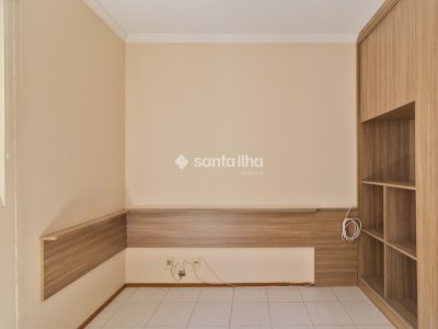 Apartamento à venda com 113m², 3 quartos, 1 suíte, 2 vagas no bairro Centro em Florianópolis - Foto 29
