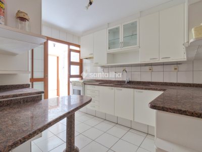 Apartamento à venda com 113m², 3 quartos, 1 suíte, 2 vagas no bairro Centro em Florianópolis - Foto 37