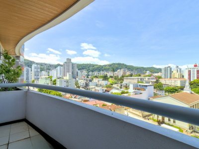 Apartamento à venda com 113m², 3 quartos, 1 suíte, 2 vagas no bairro Centro em Florianópolis - Foto 20