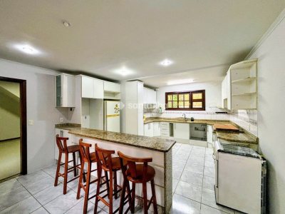 Casa à venda com 175m², 4 quartos, 1 suíte, 6 vagas no bairro Lagoa da Conceição em Florianópolis - Foto 12