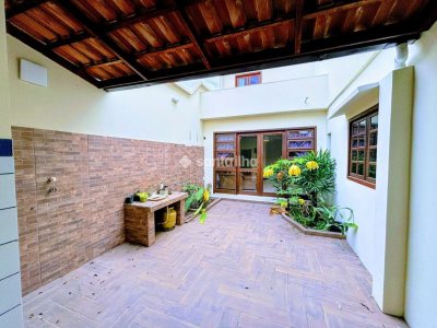 Casa à venda com 175m², 4 quartos, 1 suíte, 6 vagas no bairro Lagoa da Conceição em Florianópolis - Foto 17
