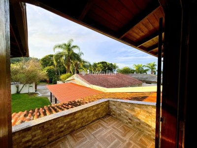 Casa à venda com 175m², 4 quartos, 1 suíte, 6 vagas no bairro Lagoa da Conceição em Florianópolis - Foto 31