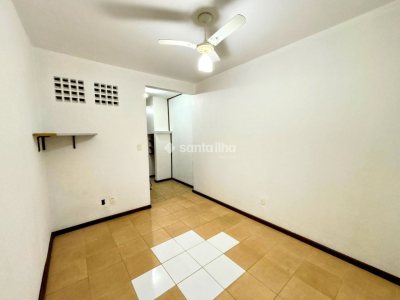 Casa à venda com 175m², 4 quartos, 1 suíte, 6 vagas no bairro Lagoa da Conceição em Florianópolis - Foto 37