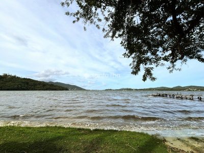 Casa à venda com 175m², 4 quartos, 1 suíte, 6 vagas no bairro Lagoa da Conceição em Florianópolis - Foto 40