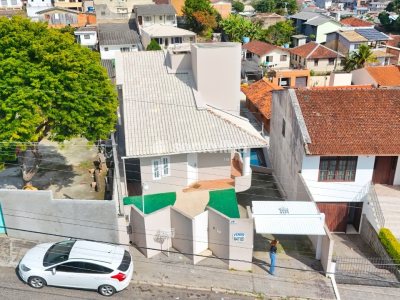 Casa à venda com 200m², 4 quartos, 1 suíte, 2 vagas no bairro Agronômica em Florianópolis - Foto 27