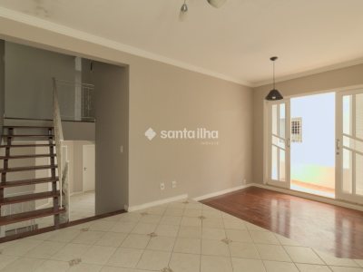 Casa à venda com 200m², 4 quartos, 1 suíte, 2 vagas no bairro Agronômica em Florianópolis - Foto 7