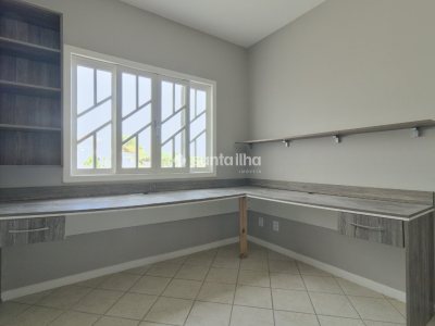 Casa à venda com 200m², 4 quartos, 1 suíte, 2 vagas no bairro Agronômica em Florianópolis - Foto 12