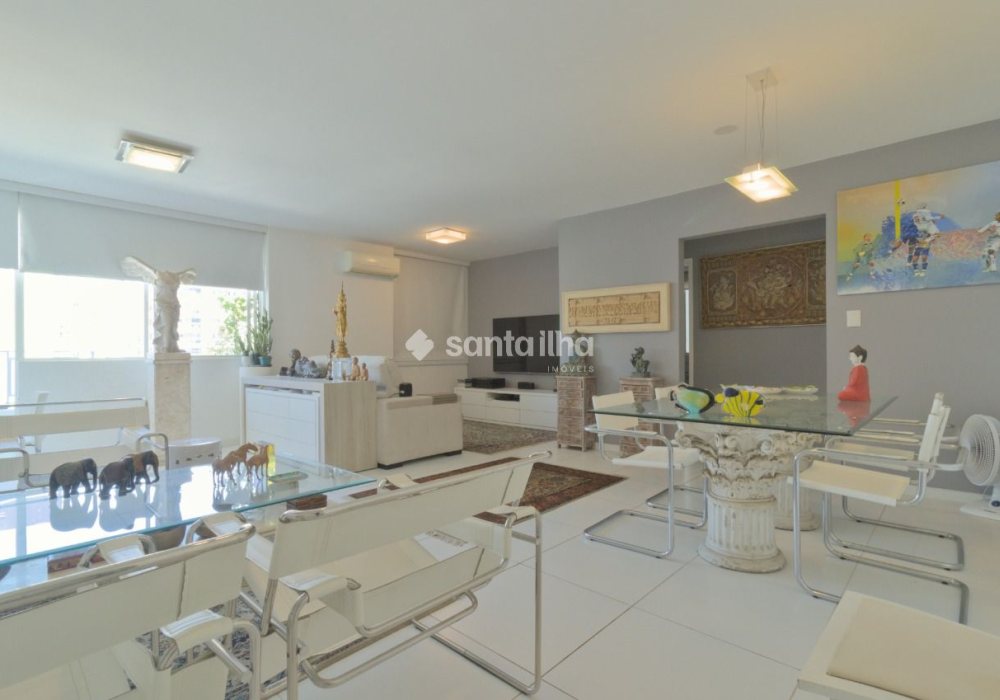 Apartamento à venda com 93m², 2 quartos, 1 suíte, 1 vaga no bairro Centro em Florianópolis - Foto 1
