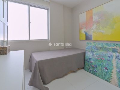 Apartamento à venda com 93m², 2 quartos, 1 suíte, 1 vaga no bairro Centro em Florianópolis - Foto 14