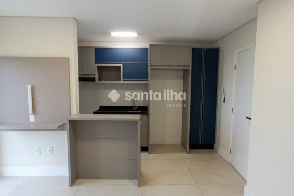 Apartamento à venda com 39m², 1 quarto, 1 vaga no bairro Ribeirão da Ilha em Florianópolis