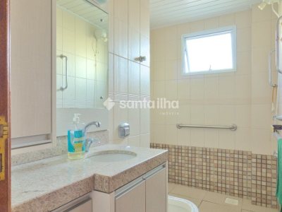 Apartamento à venda com 109m², 3 quartos, 1 suíte, 1 vaga no bairro Capoeiras em Florianópolis - Foto 9