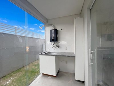 Casa para alugar com 187m², 3 quartos, 1 suíte, 2 vagas no bairro Campeche em Florianópolis - Foto 26