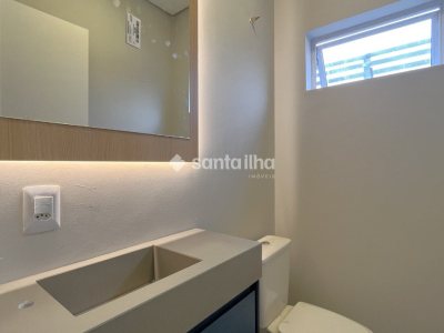 Casa para alugar com 187m², 3 quartos, 1 suíte, 2 vagas no bairro Campeche em Florianópolis - Foto 11