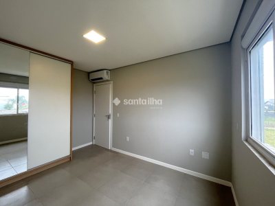 Casa para alugar com 187m², 3 quartos, 1 suíte, 2 vagas no bairro Campeche em Florianópolis - Foto 13