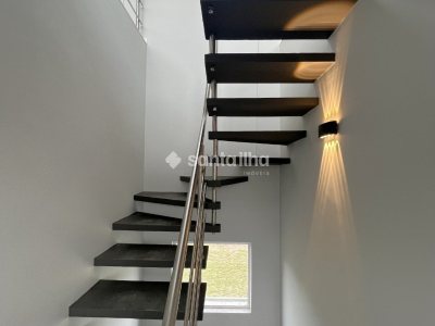 Casa para alugar com 187m², 3 quartos, 1 suíte, 2 vagas no bairro Campeche em Florianópolis - Foto 7