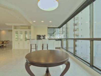 Apartamento à venda com 229m², 3 quartos, 3 suítes, 3 vagas no bairro Centro em Florianópolis - Foto 7