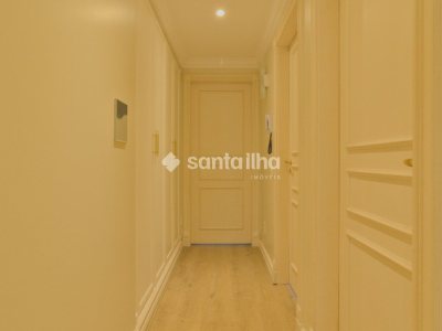Apartamento à venda com 229m², 3 quartos, 3 suítes, 3 vagas no bairro Centro em Florianópolis - Foto 24