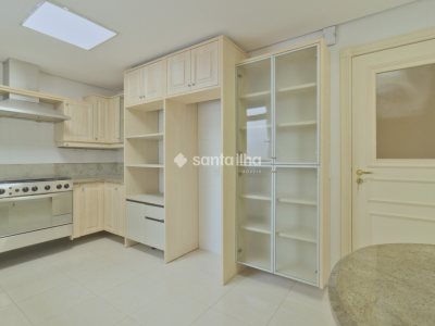 Apartamento à venda com 229m², 3 quartos, 3 suítes, 3 vagas no bairro Centro em Florianópolis - Foto 9