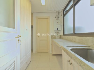 Apartamento à venda com 229m², 3 quartos, 3 suítes, 3 vagas no bairro Centro em Florianópolis - Foto 22